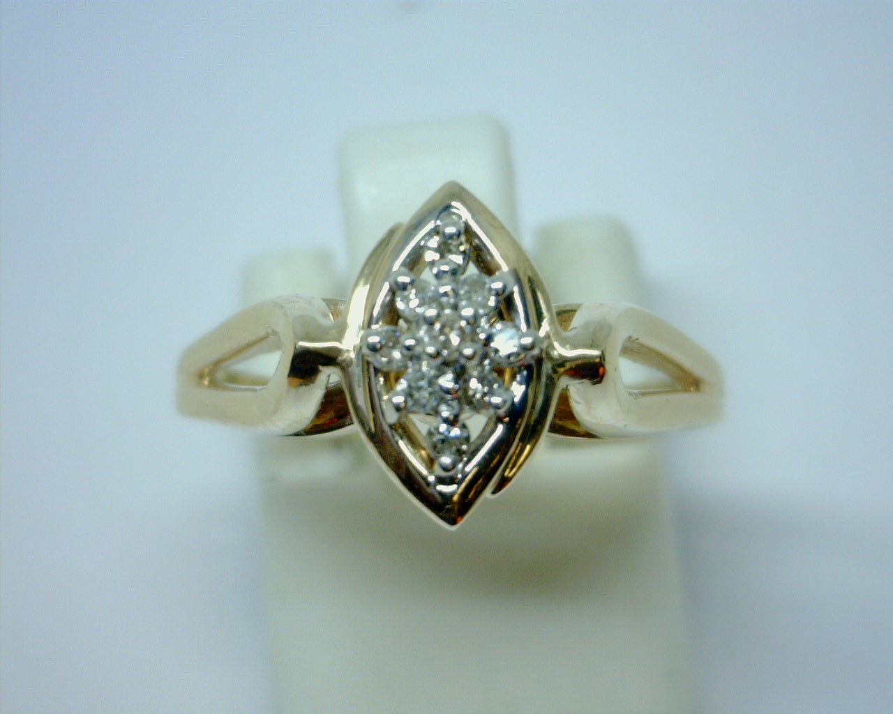 Diamond Fashion Rings  -  Women'