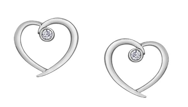 10K White Gold Heart stud Diamond Earrings 0.04CTW.