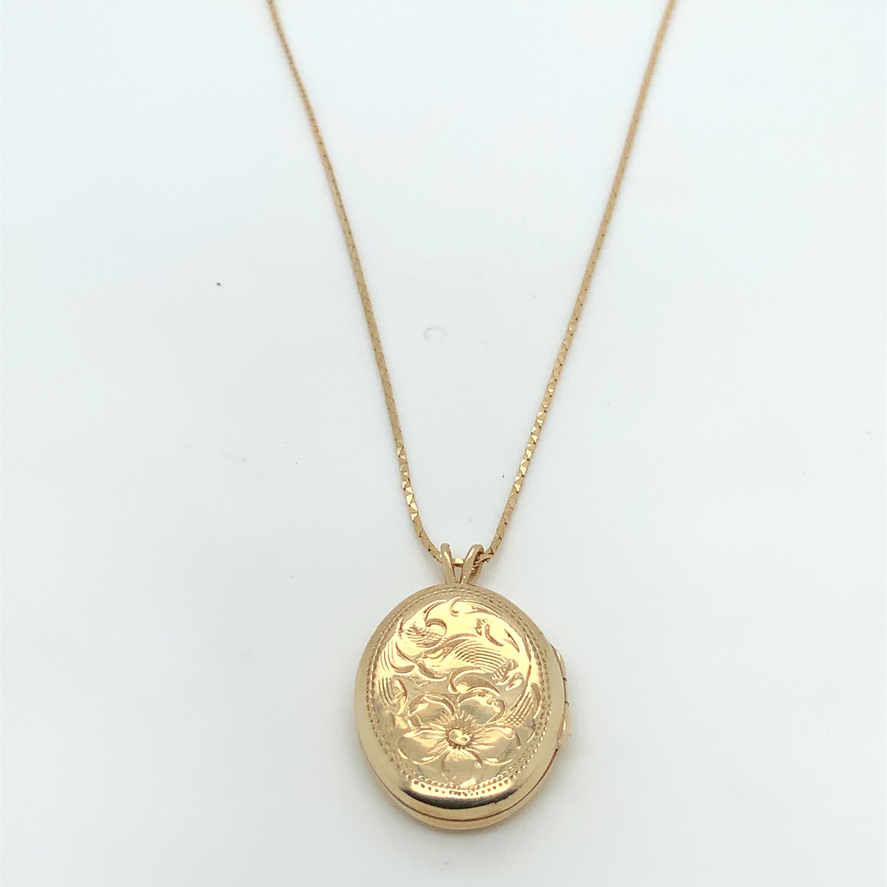 Gold Pendants / Charm