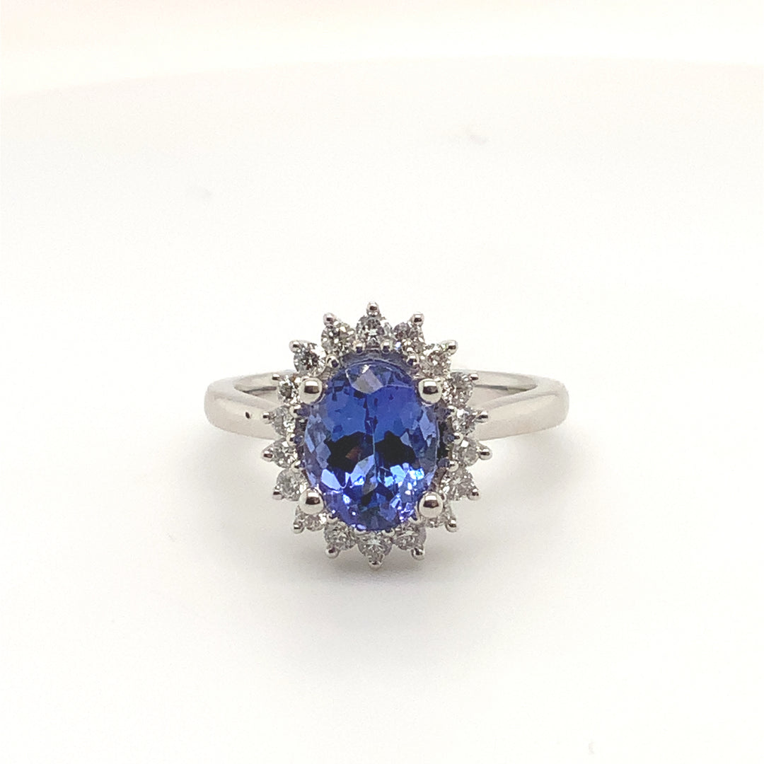14K White Gold Cluster Gemstone ring 1.90CTW.
