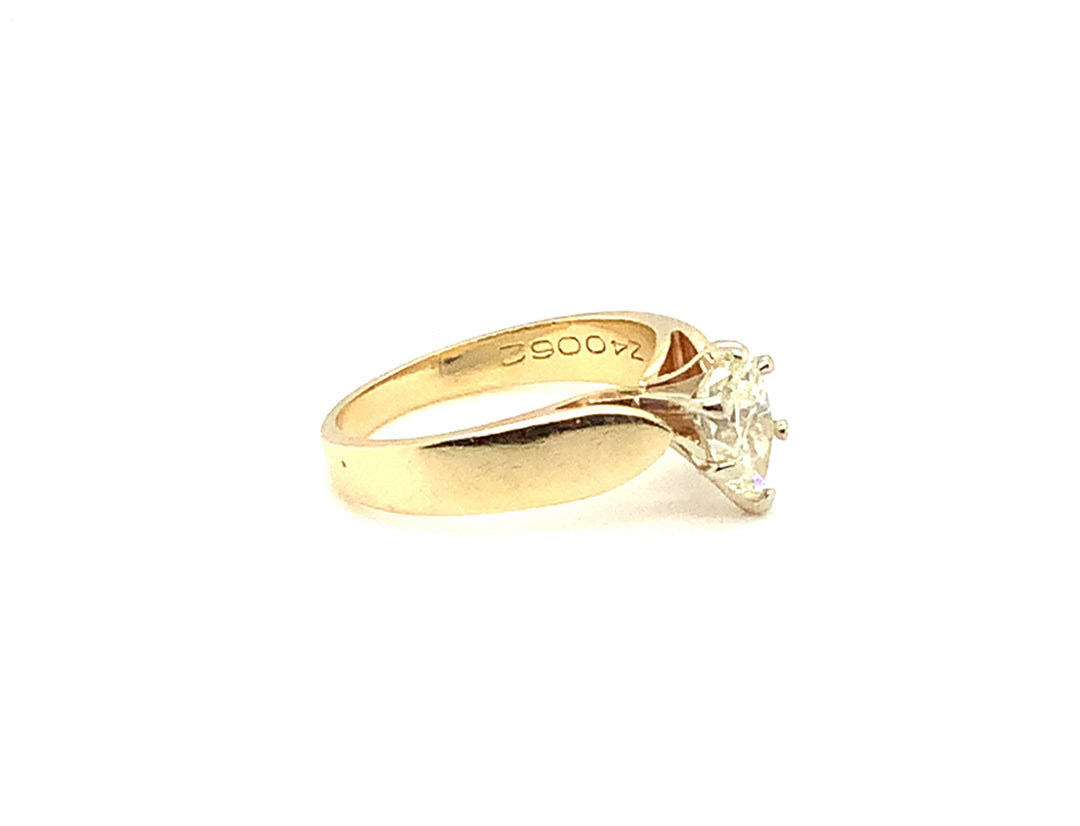 Diamond Engagement Ring