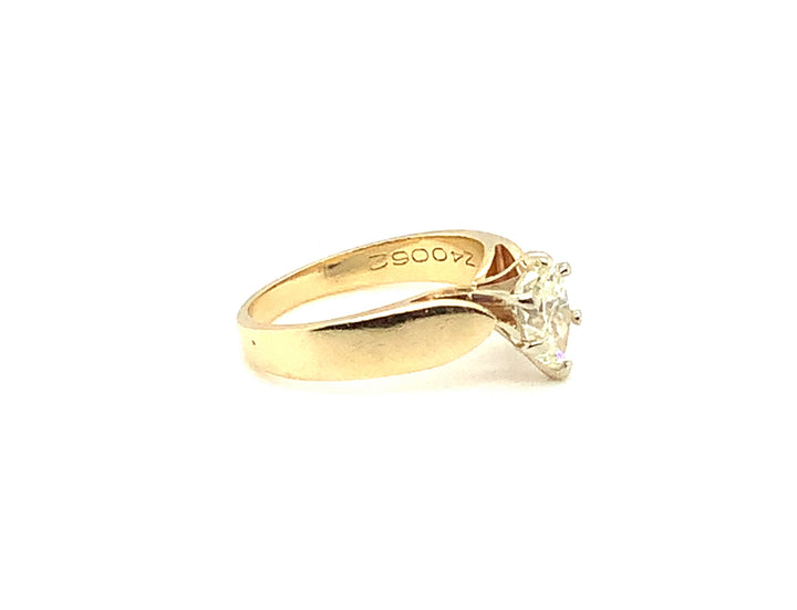 Diamond Engagement Ring