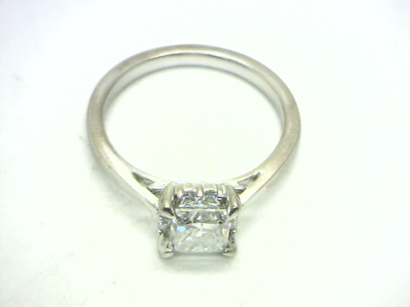 18K White Gold 1.02 Princess Cut Halo Diamond Engagement Ring