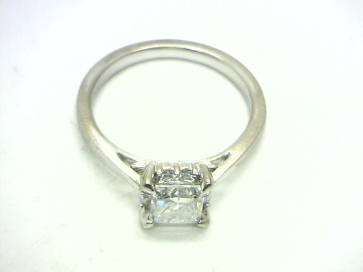 18K White Gold 1.02 Princess Cut Halo Diamond Engagement Ring