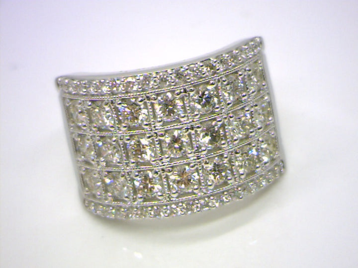 14K White Gold 2.00 Round Brilliant Cut Diamond Anniversary Ring