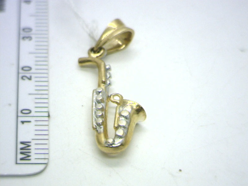 14K Two Tone , Weight 2.6 Grams, Gold Pendant
